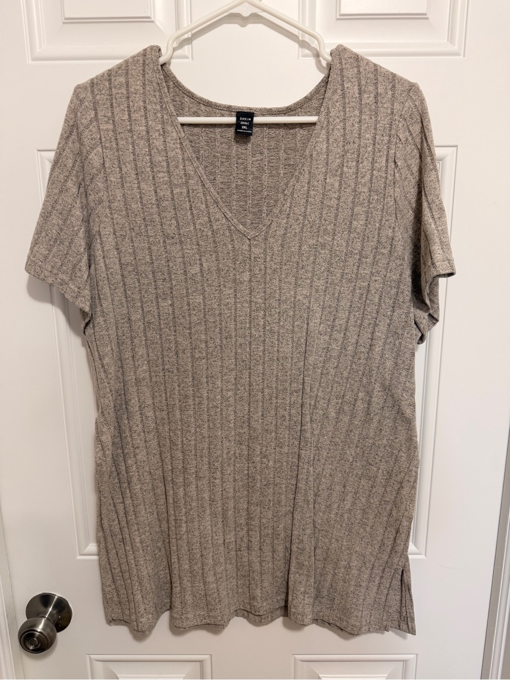 SHEIN Curve Ribbed V-Neck Tunic in Taupe Heather